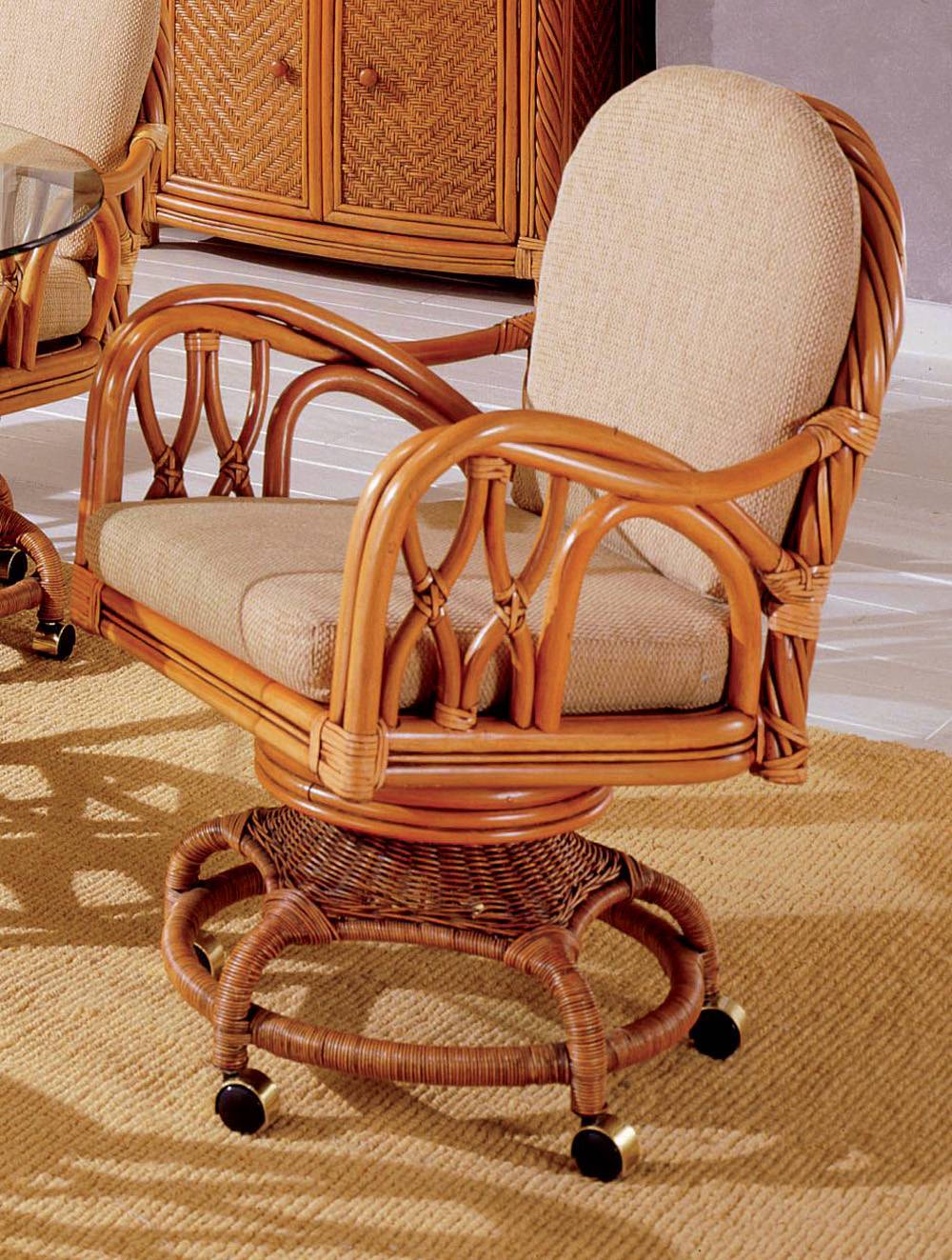 New Twist Round Rattan Dining Table with Antique Honey Finish