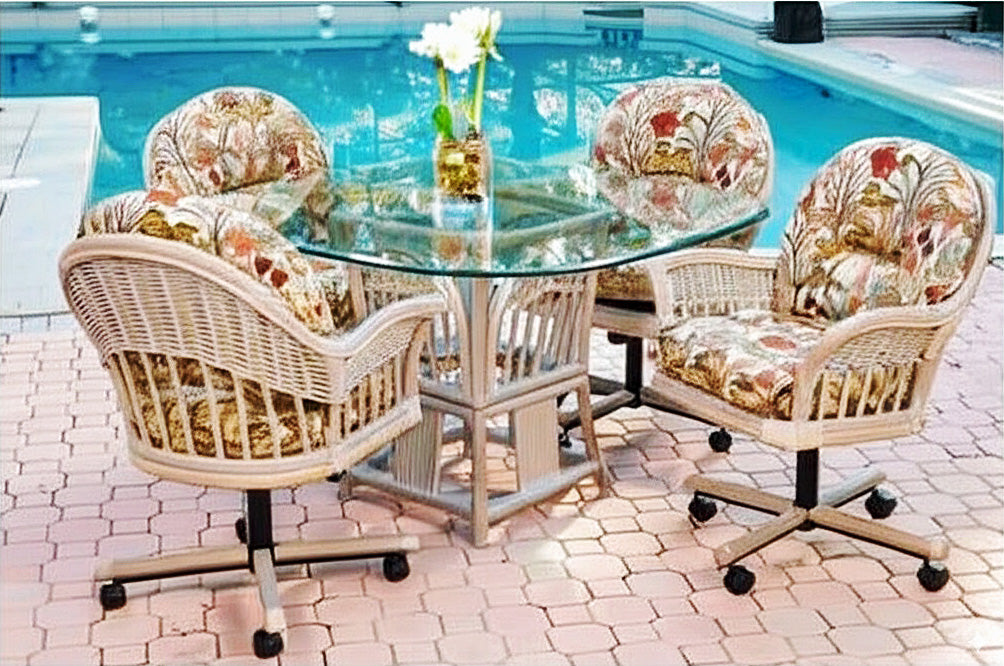Rattan Round Glass-Top Dining Table Rustic Driftwood Finish