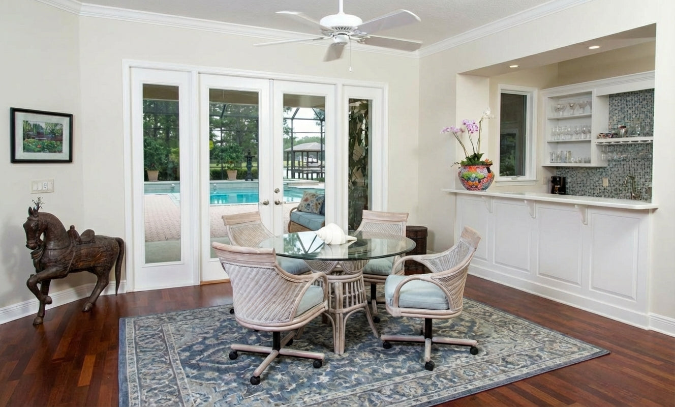 Rattan Wicker Round Glass-Top Dining Table Rustic Driftwood